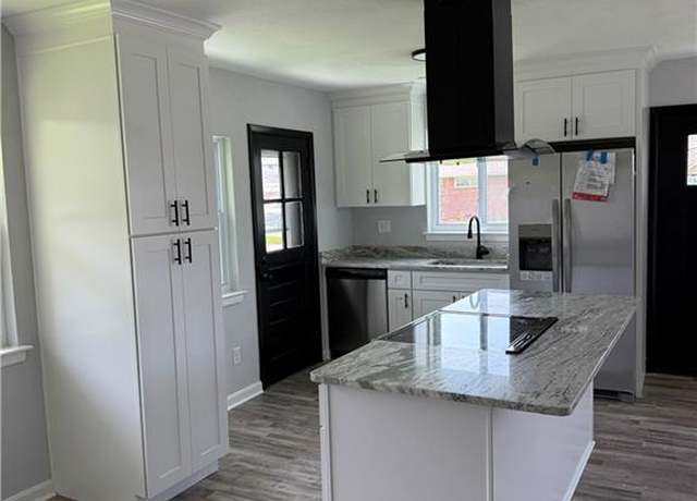 Property at 2452 Malden Ave, Norfolk, VA 23518, 3 beds, 2 baths