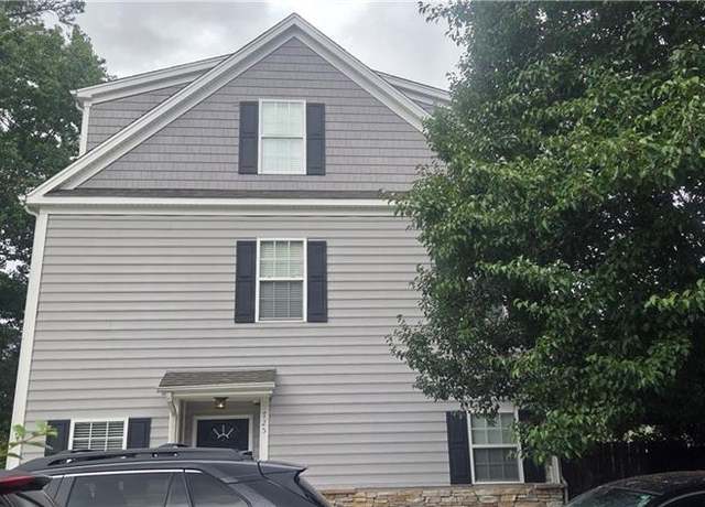Property at 727 S Rosemont Rd, Virginia Beach, VA 23452, 3 beds, 2.5 baths