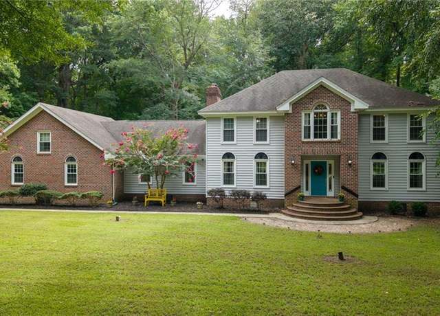 Property at 533 Waterwheel Rd, Chesapeake, VA 23322, 6 beds, 4 baths