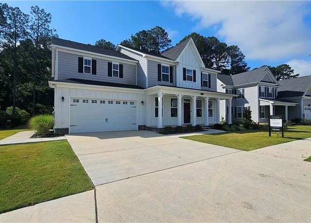 Property at 124 Abbey Rd, Suffolk, VA 23434, 6 beds, 4 baths