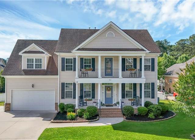 Property at 921 Justin Lee Way, Chesapeake, VA 23322, 5 beds, 2.5 baths