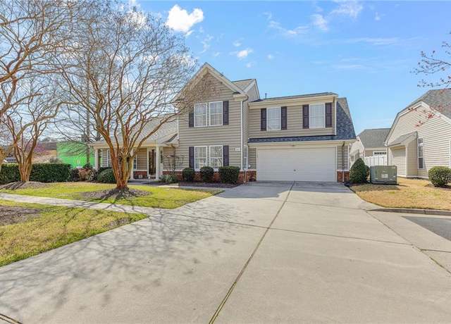 Property at 809 Monroe Ct, Chesapeake, VA 23320, 3 beds, 2.5 baths