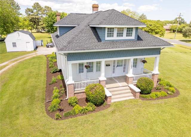 Property at 1107 Todds Ln, Hampton, VA 23666, 3 beds, 2 baths