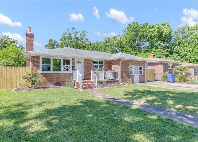Property at 107 W Evans St, Norfolk, VA 23503, 3 beds, 2 baths