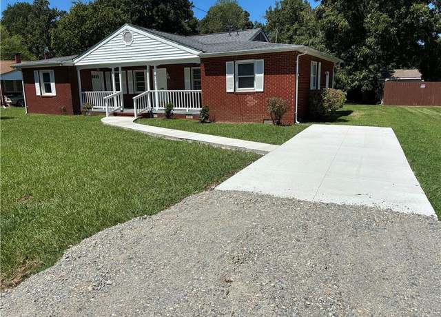 Property at 711 James Dr, Newport News, VA 23605, 4 beds, 2 baths