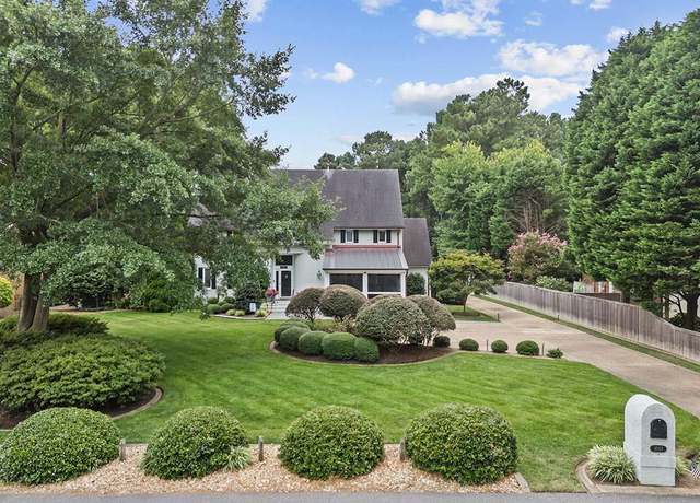 Property at 1013 Ditchley Rd, Virginia Beach, VA 23451, 4 beds, 2.5 baths