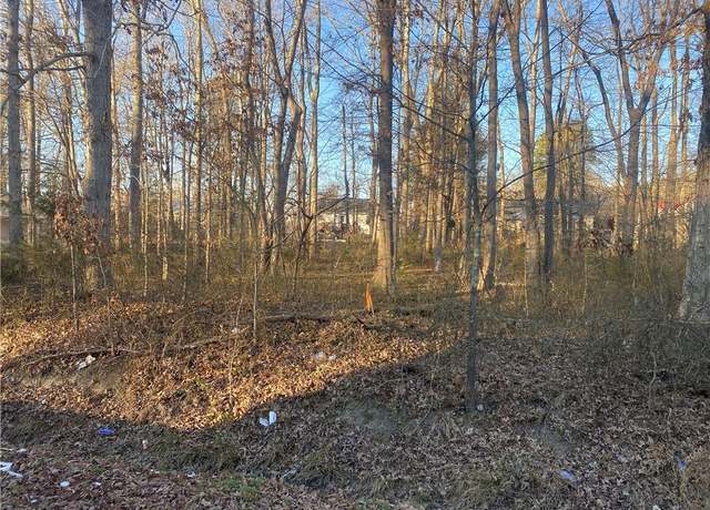 Property at 802 Luke St, Blackstone, VA 23824