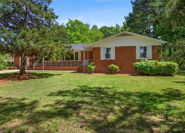 Property at 7709 S Quay Rd, Suffolk, VA 23437, 3 beds, 2.5 baths