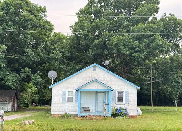 Property at 14242 Trump Town Rd, Windsor, VA 23487, 2 beds, 1 bath