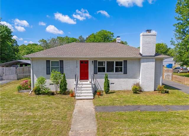 Property at 1310 Peterson Mill Rd, Hopewell, VA 23860, 3 beds, 2 baths