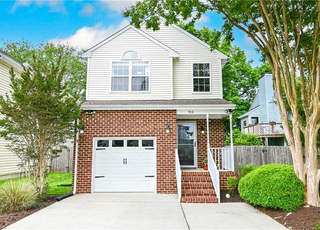 Property at 912 B St, Virginia Beach, VA 23451, 3 beds, 2.5 baths