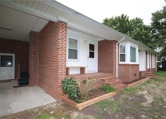 Property at 6190 W Blackwater Rd, Zuni, VA 23898, 3 beds, 2 baths