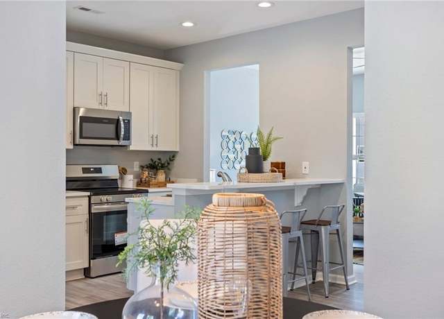 Property at 120 N 9th St, Suffolk, VA 23434, 3 beds, 2.5 baths