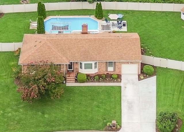 Property at 802 Arnold Palmer Dr, Portsmouth, VA 23701, 3 beds, 2 baths