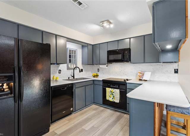 Property at 1107 Ocean Pebbles Way, Virginia Beach, VA 23451, 2 beds, 2 baths
