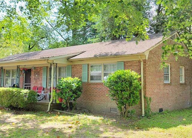 Property at 110 Brookwood Dr, Williamsburg, VA 23185, 3 beds, 1.5 baths