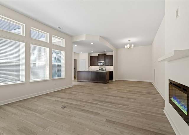 Property at 2000 Venture Way Unit B, Suffolk, VA 23434, 3 beds, 3 baths
