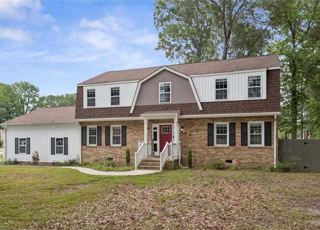 Property at 488 Harpersville Rd, Newport News, VA 23601, 4 beds, 2.5 baths