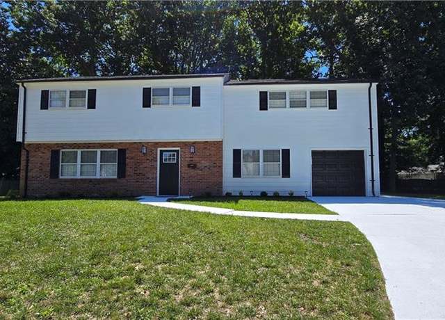 Property at 4 Admiral Ct, Hampton, VA 23669, 5 beds, 3.5 baths