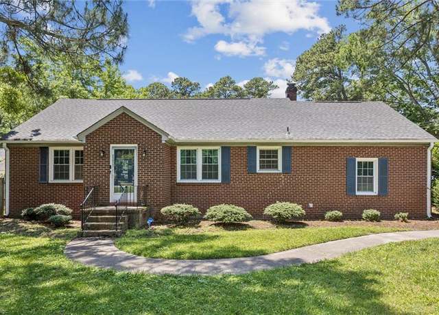 Property at 4615 High St W, Portsmouth, VA 23703, 3 beds, 2 baths