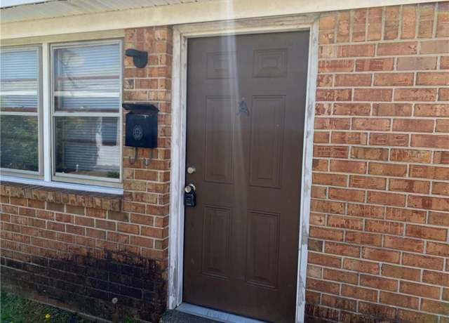 Property at 1552 Birch St, Norfolk, VA 23502, 4 beds, 2 baths