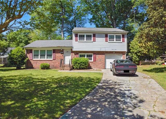 Property at 27 Dinwiddie Pl, Newport News, VA 23608, 4 beds, 2 baths
