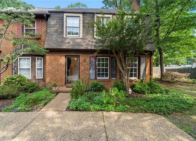 Property at 109 Sloane Pl, Newport News, VA 23606, 3 beds, 2.5 baths
