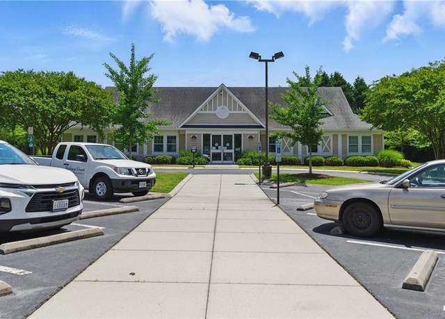 Property at 6377 Scottsfield Dr, Suffolk, VA 23435, 3 beds, 2.5 baths