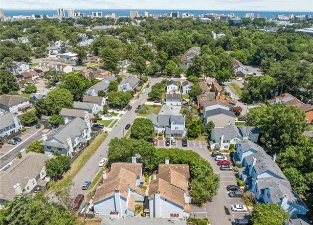 Property at 529 Pine Tops Ct, Virginia Beach, VA 23451, 3 beds, 3.5 baths