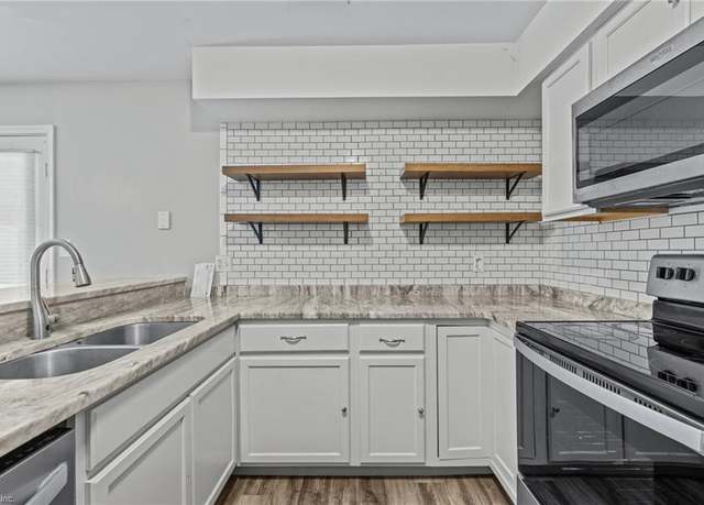 Property at 529 Pine Tops Ct, Virginia Beach, VA 23451, 3 beds, 3.5 baths