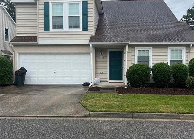 Property at 809 Sagebrook Run, Chesapeake, VA 23322, 4 beds, 2.5 baths