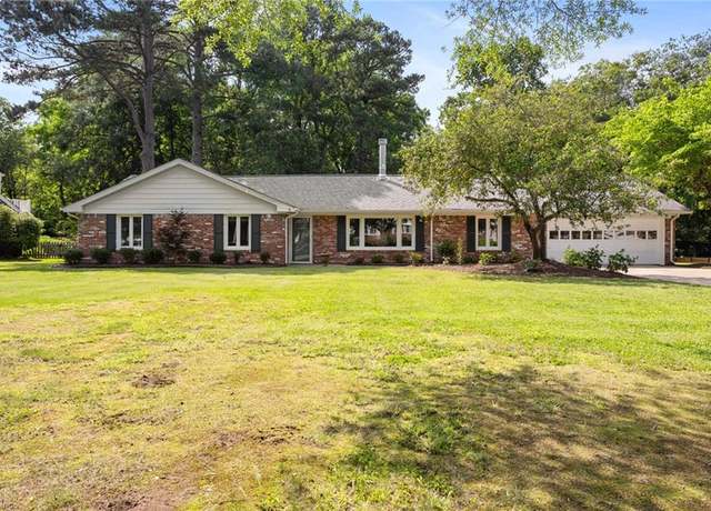 Property at 1141 Revere Point Rd, Virginia Beach, VA 23455, 3 beds, 2 baths