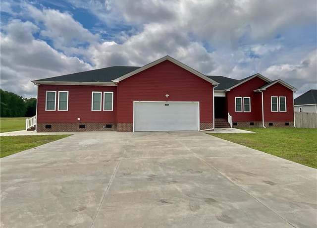 Property at 103 Lawrence Dr, Elizabeth City, NC 27909, 5 beds, 3.5 baths