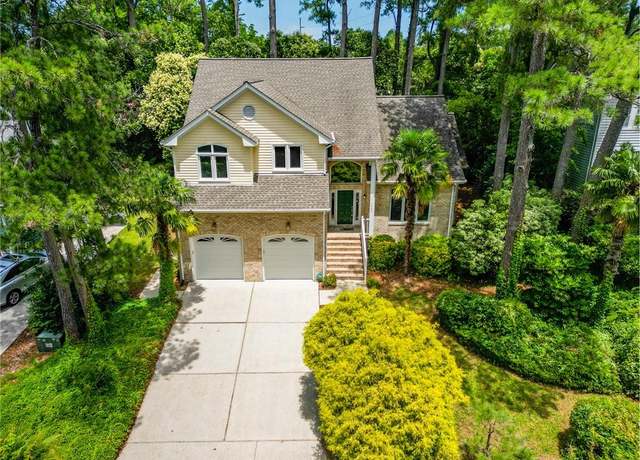 Property at 1904 Sandee Cres, Virginia Beach, VA 23454, 4 beds, 3 baths