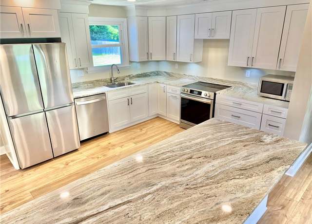 Property at 1813 Jack Frost Rd, Virginia Beach, VA 23455, 3 beds, 1.5 baths