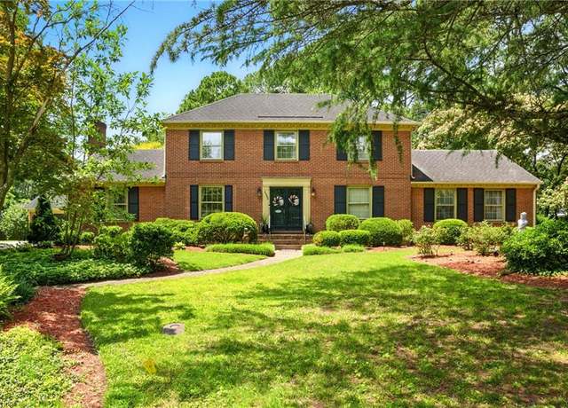 Property at 2922 Replica Ct, Portsmouth, VA 23703, 4 beds, 3 baths