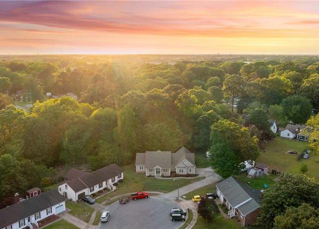 Property at 900 Ferryman Quay, Chesapeake, VA 23323, 4 beds, 2.5 baths