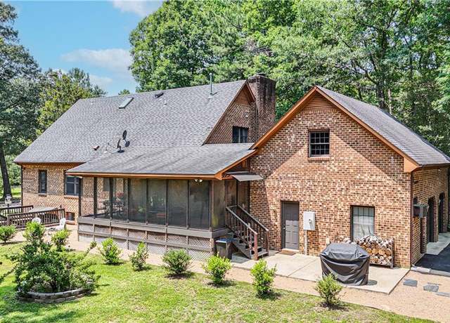 Property at 4698 Hill Trl, Gloucester, VA 23061, 4 beds, 4 baths