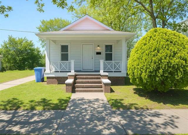 Property at 1140 Hull St, Chesapeake, VA 23324, 2 beds, 1 bath
