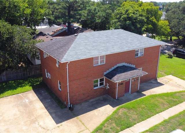 Property at 9626 10th View St, Norfolk, VA 23503, 8 beds, 4 baths