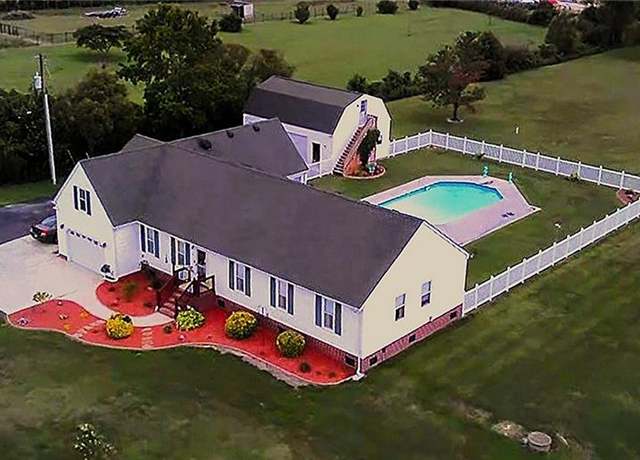 Property at 1305 Sanderson Rd, Chesapeake, VA 23322, 5 beds, 3 baths