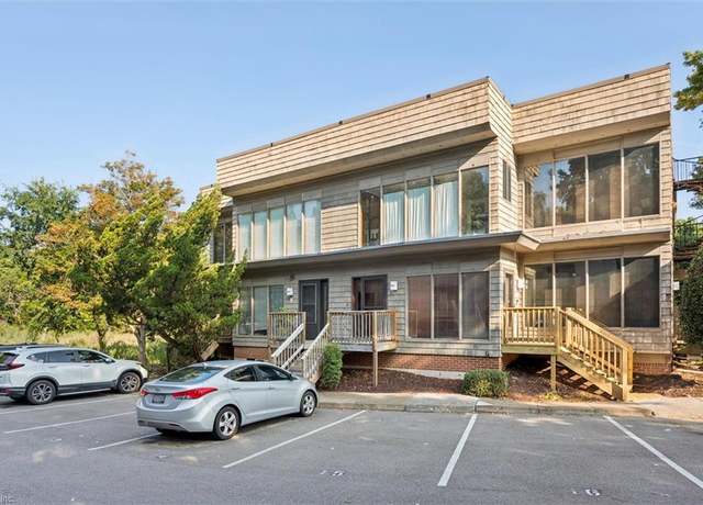Property at 2810 Wiigwaas Ln, Virginia Beach, VA 23451, 2 beds, 2 baths