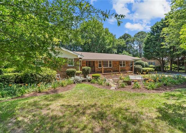 Property at 4712 Thoroughgood Dr, Virginia Beach, VA 23455, 4 beds, 2.5 baths
