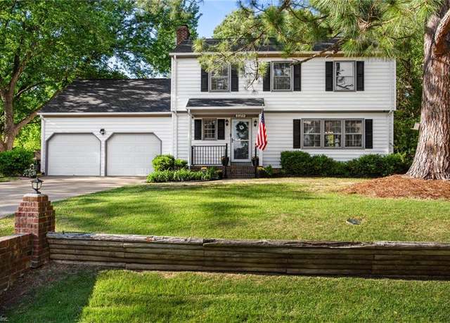 Property at 129 Camelot Cres, Yorktown, VA 23693, 4 beds, 2.5 baths