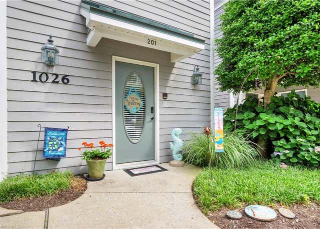 Property at 1026 High Dunes Quay #201, Hampton, VA 23664, 2 beds, 2 baths