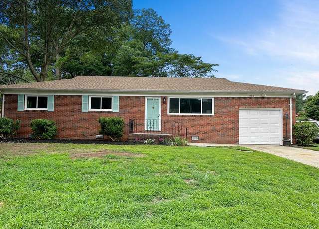 Property at 805 Woodstock Rd, Virginia Beach, VA 23464, 3 beds, 2 baths