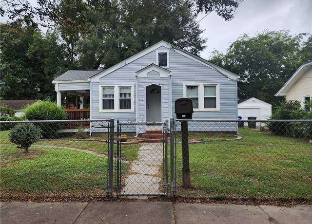 Property at 143 E Randall Ave, Norfolk, VA 23503, 2 beds, 1 bath