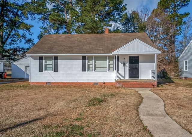 Property at 1119 Raleigh St, Elizabeth City, NC 27909, 3 beds, 1 bath