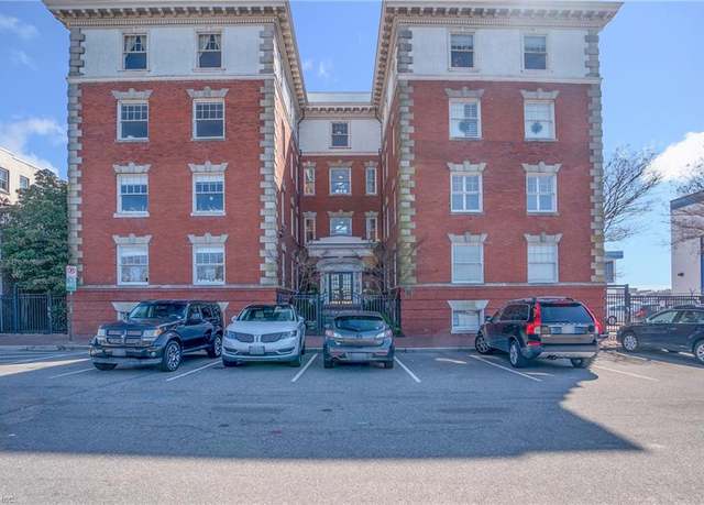 Property at 429 York St W Unit 2B, Norfolk, VA 23510, 2 beds, 2 baths