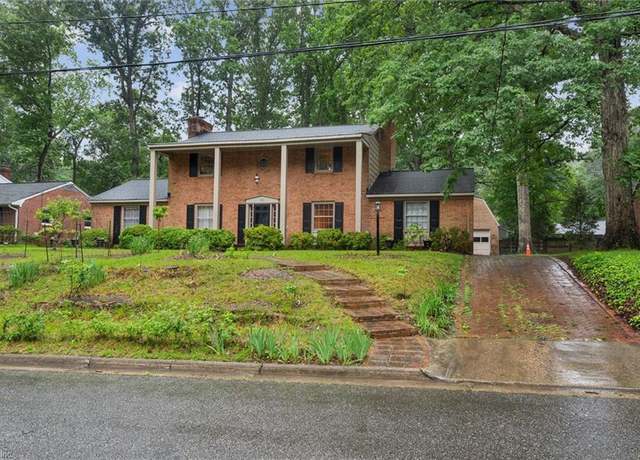 Property at 122 Archer Rd, Newport News, VA 23606, 4 beds, 3 baths